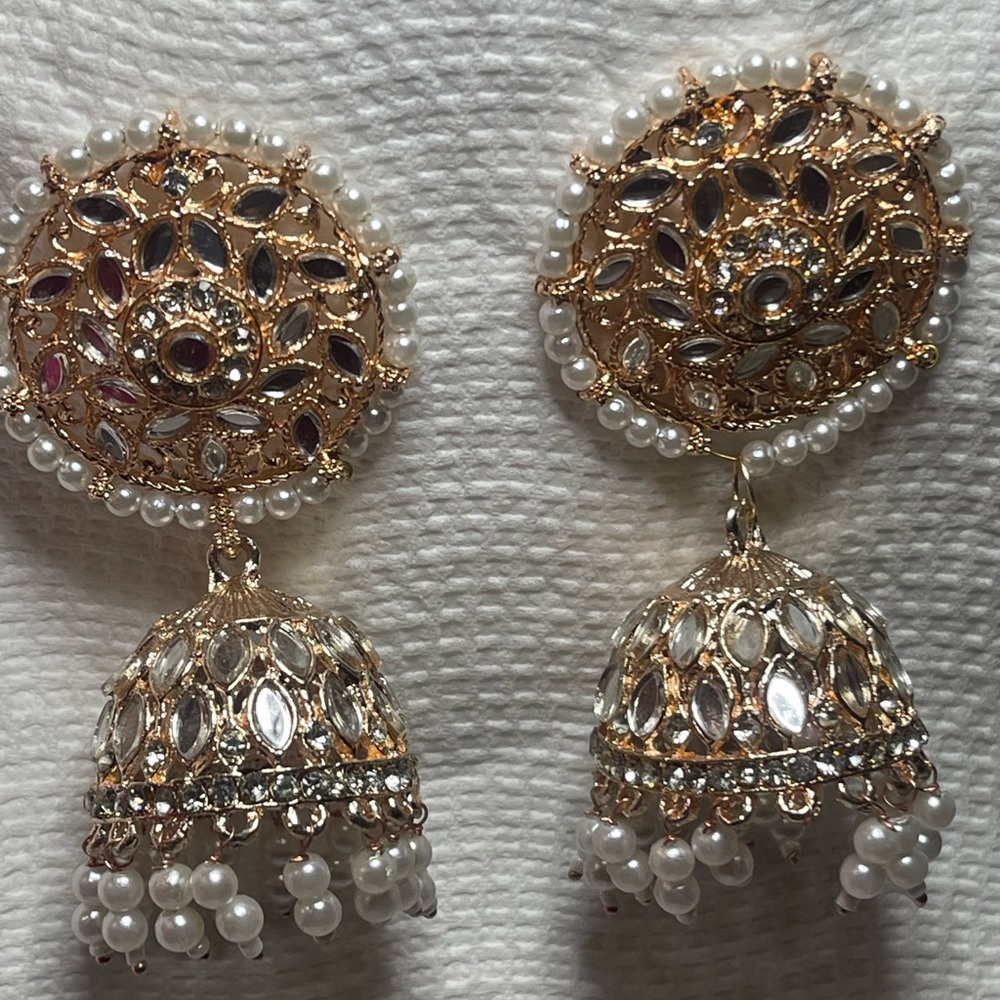 Indian Jumka Pearl Earrings